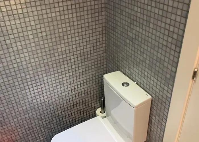 Suites4days Diagonal * 바르셀로나