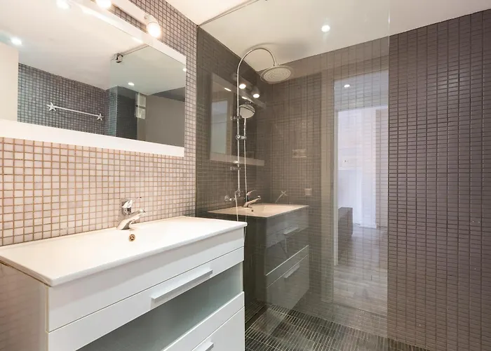 아파트 Suites4days Diagonal 바르셀로나